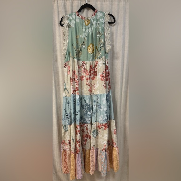 NWT Pastel Floral Tiered Maxi Dress - by Davi & Dani - Picture 2 of 5